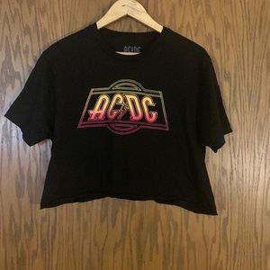 AC/DC‎ black crop short sleeve T-shirt